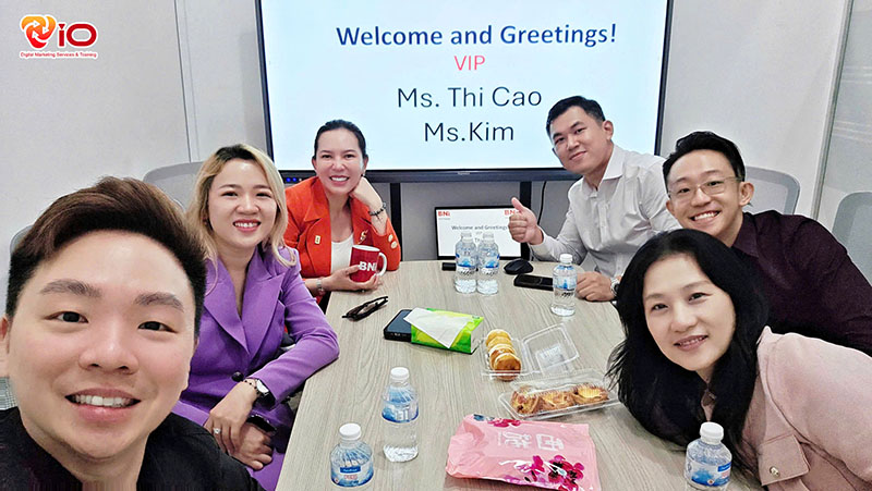 VIO THAM GIA KẾT NỐI CÙNG BNI SUMMIT TẠI SINGAPORE